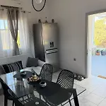 Achivadolimni Seaview * Provatas