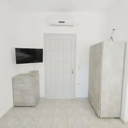 Ferienhaus Achivadolimni Seaview Provatas