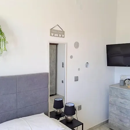 Achivadolimni Seaview Provatas