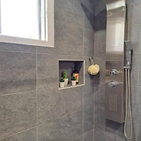 Achivadolimni Seaview * Provatas