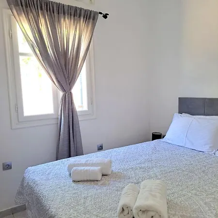 Achivadolimni Seaview * Provatas