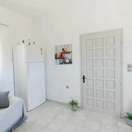 度假居 Achivadolimni Seaview *