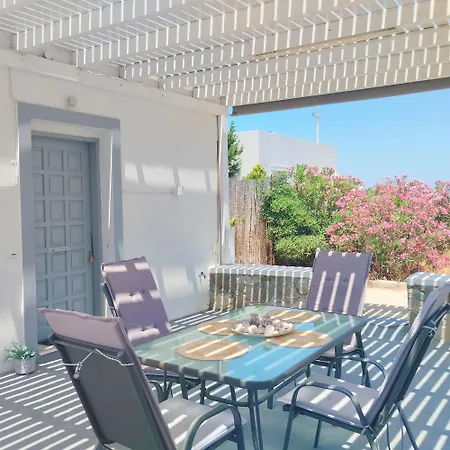 Achivadolimni Seaview 度假居 *