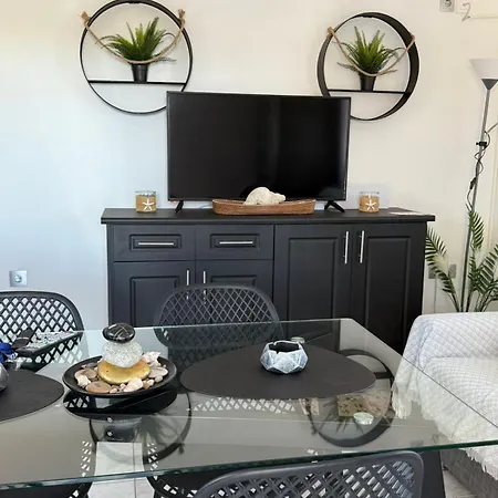 Achivadolimni Seaview * Provatas