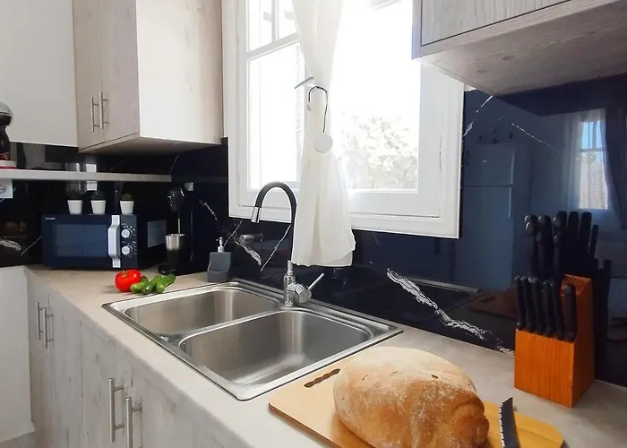 Achivadolimni Seaview *